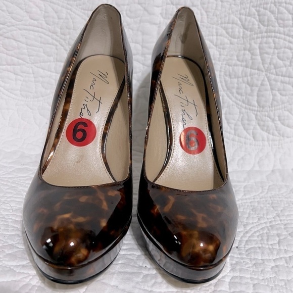 MARC FISHER Leopard Print Patent Platform Heels, Size 6 - Picture 5 of 12